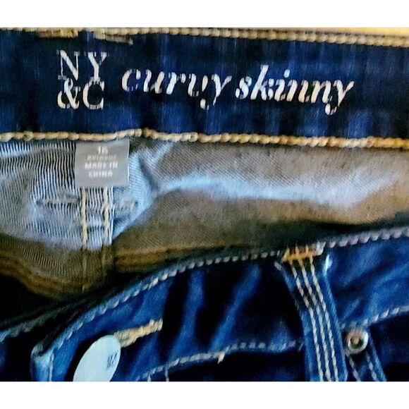 New York &‎ Company 16 Jeans Women Curvy Skinny Stretch Denim Dark Wash Strt Leg - Picture 5 of 8